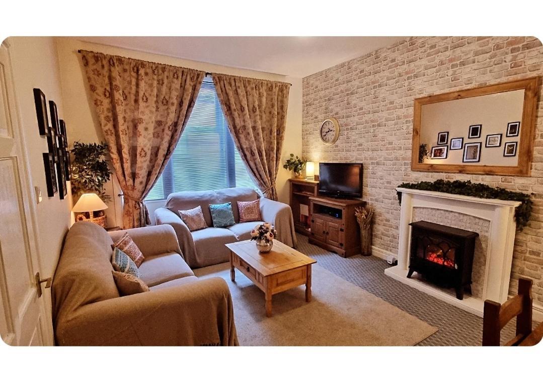 Entire, Main Door, Pet Friendly, Home Away From Home, East Ayrshire Newmilns Extérieur photo